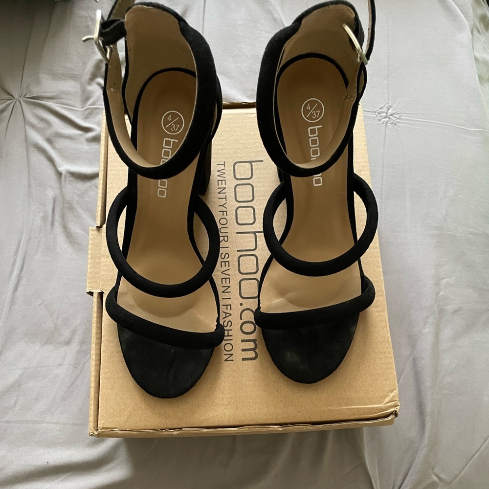 Boohoo Black Chunky Heel